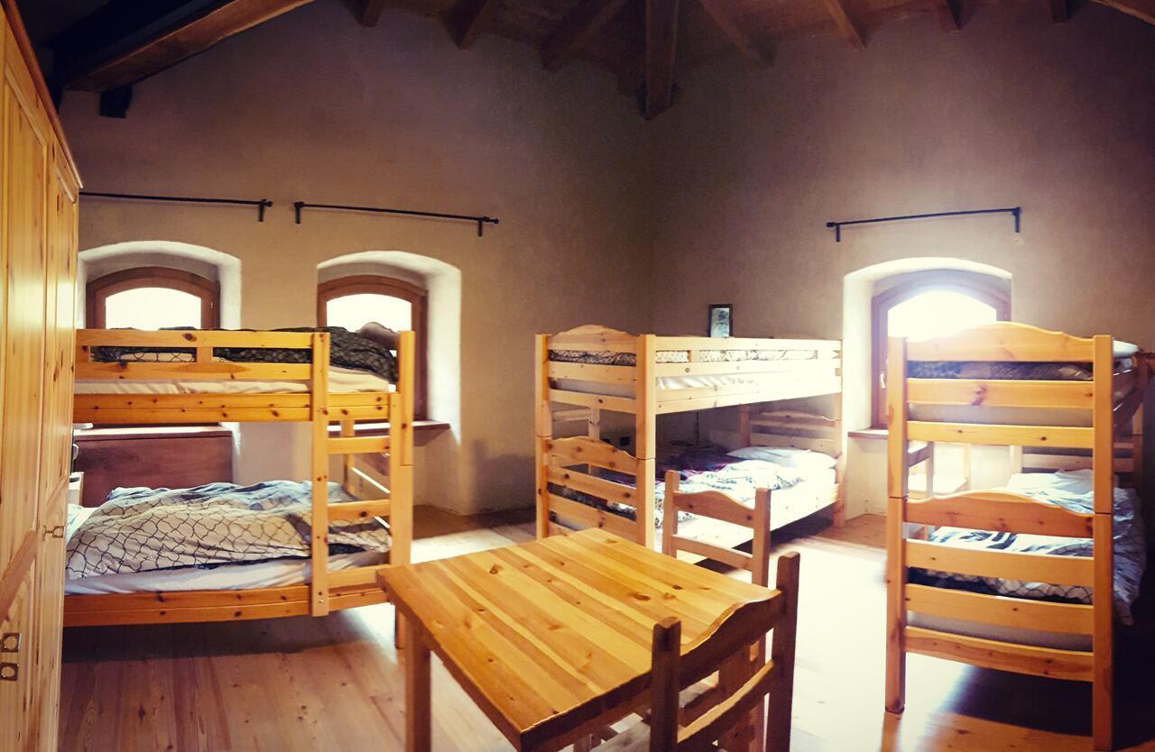 Forte Di Machaby Hostel Arnad Ngoại thất bức ảnh